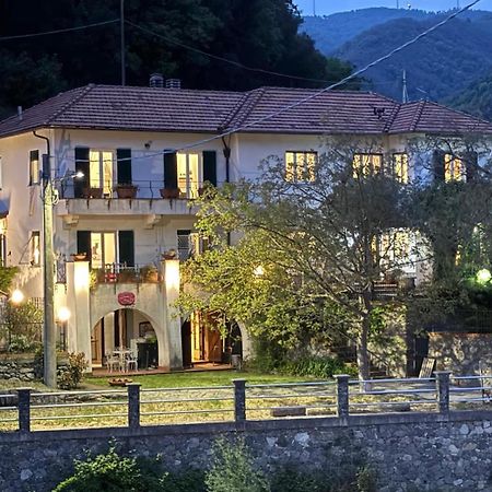 La Casa Sul Fiume Apartment Albisola Superiore Bagian luar foto